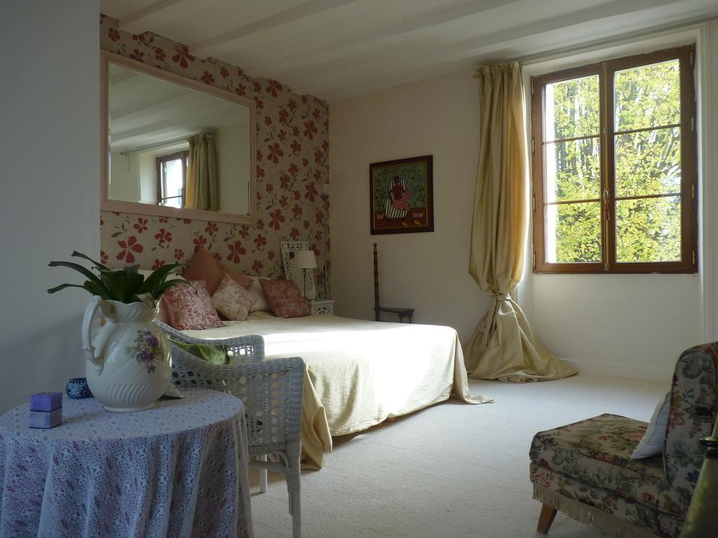 La Cle Des Jardins Bed & Breakfast Nouâtre Rom bilde