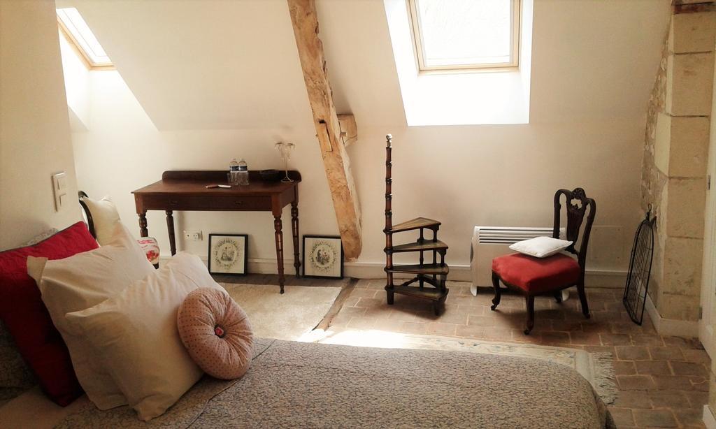 La Cle Des Jardins Bed & Breakfast Nouâtre Eksteriør bilde